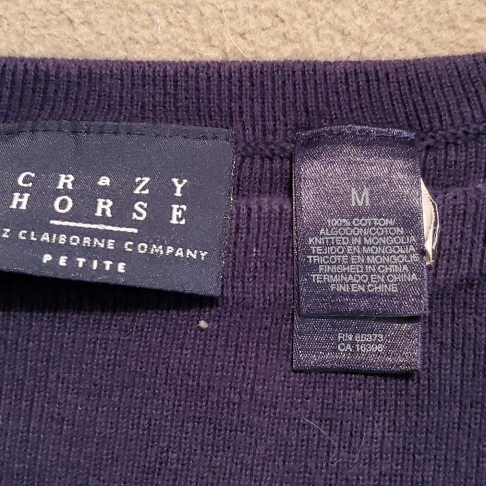 Liz Claiborne - Picture 2 of 3